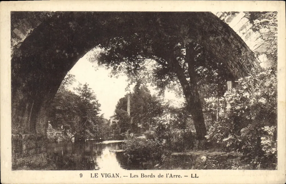 Le Vigan — De oevers van de Arre — LL — n°9 - Voorkant