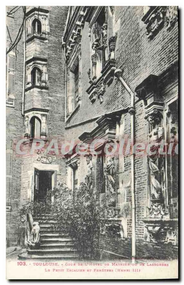 Toulouse - Cour de l'Hôtel de Maynier ou de Lasbordes - Le Petit Escalier et Fenêtres (Henri III) - Vorderseite
