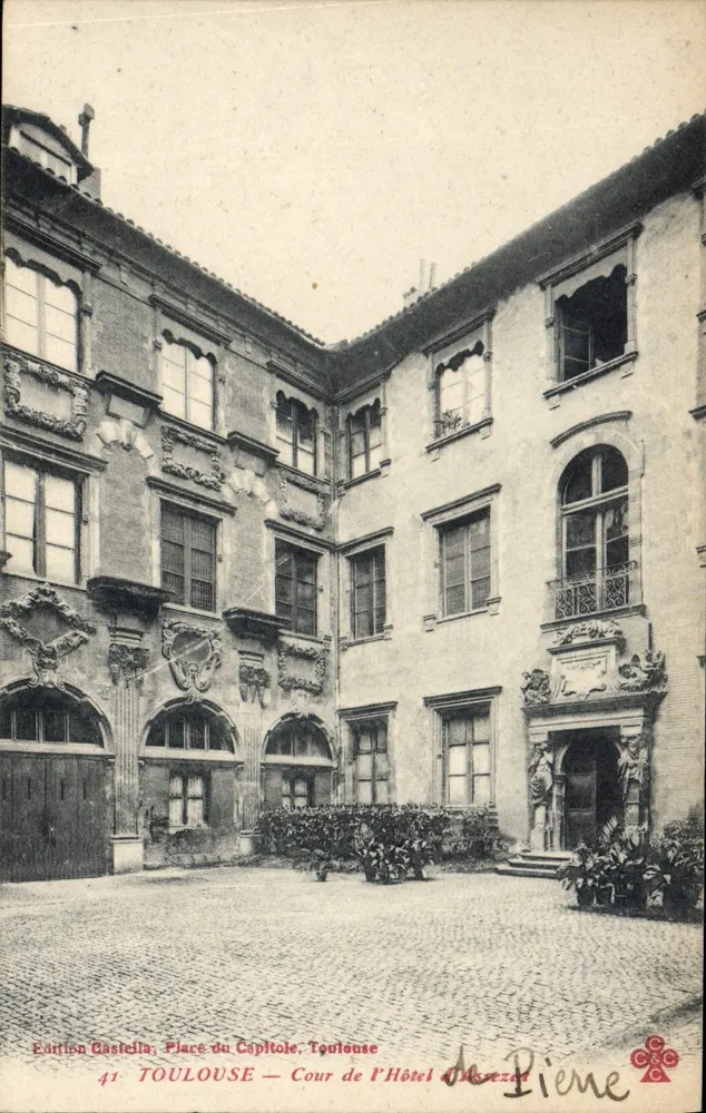 Toulouse — Cour de l'Hôtel d'Assézat — Edição Castella, n°41 - Frente