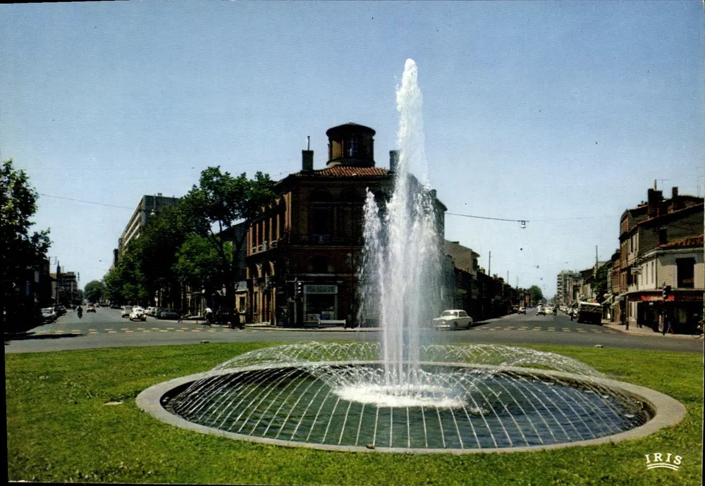 Toulouse — Zentralbrunnen — IRIS - Vorderseite