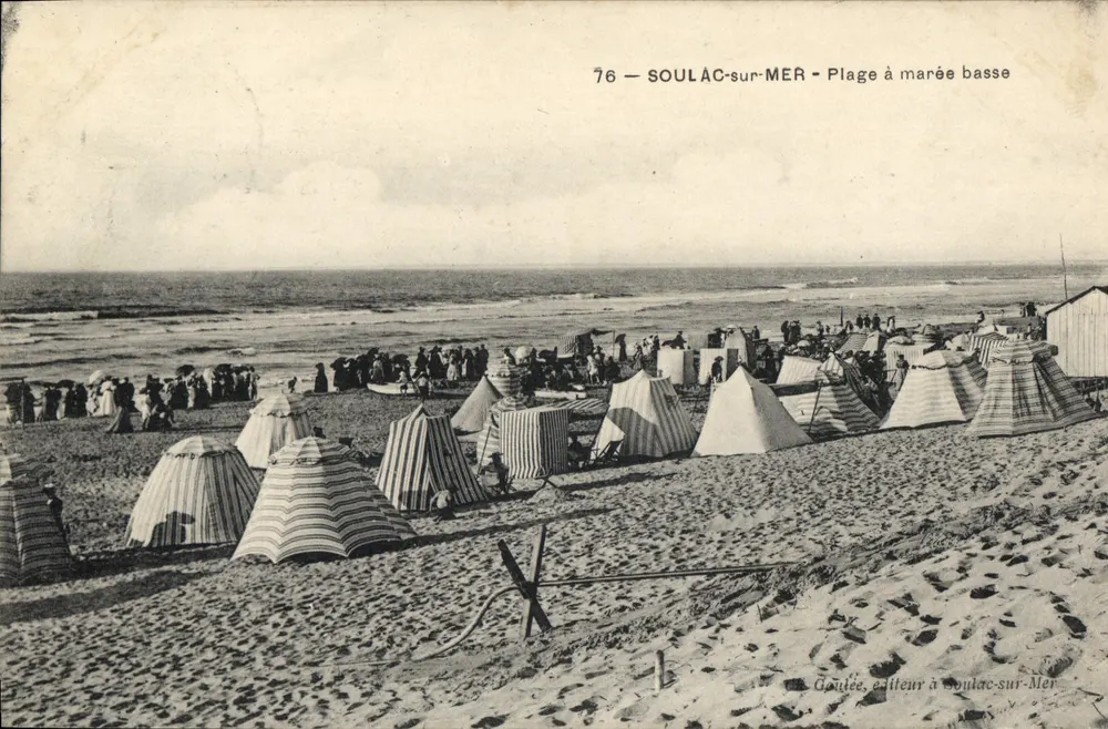 Soulac-sur-Mer — Praia com maré baixa — Goullée, editor em Soulac-sur-Mer - Frente