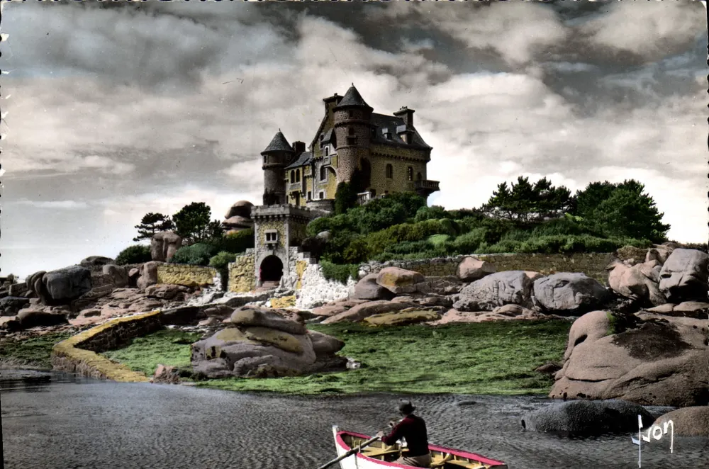 Castelo de Costaères visto de P loumanac'h em Perros-Guirec — Les Éditions d'Art, Paris 15, rue Martel — n° I.B.C. 929 - Frente