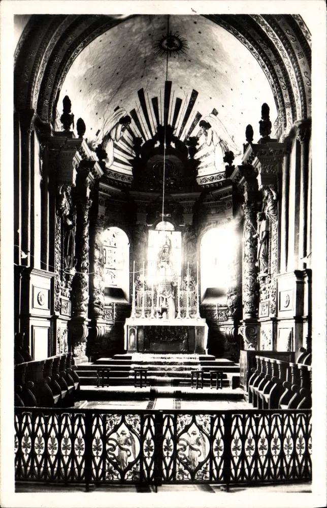 Ahun (Créuse) — Interior da Igreja — Bilhete postal antigo n°5108 - Frente