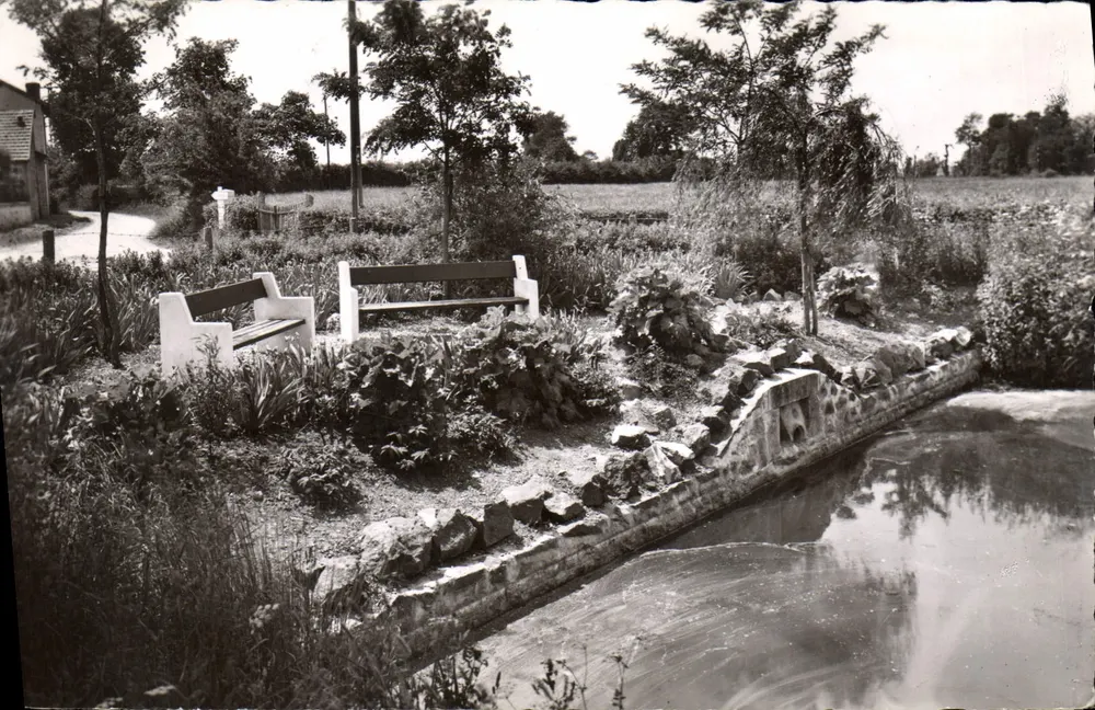 Évaux-les-Bains — Rundum, Route d'Auzances — Foto A. Minin - Vorderseite