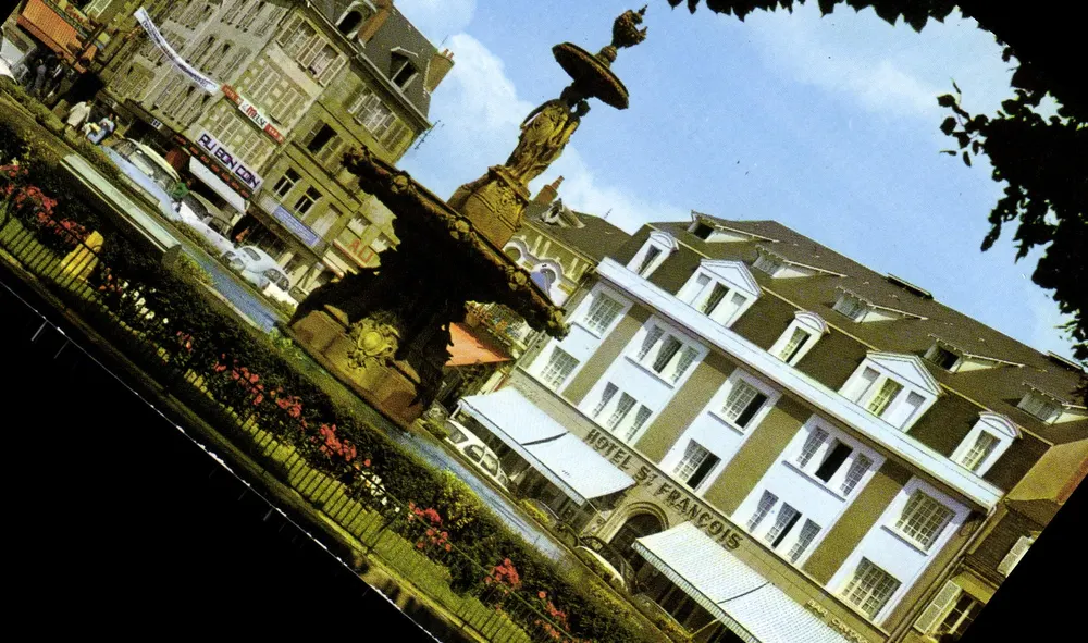 Gueret - Ansicht der Fontaine de la Place Bonnyaud — Verlag EDICAP, Serie 1842 - Vorderseite