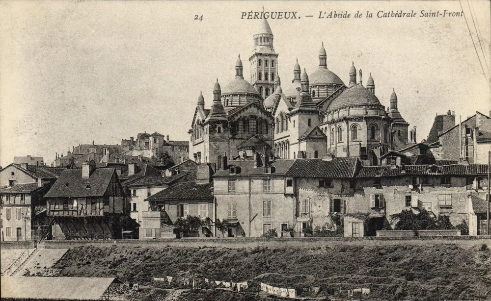 Périgueux — A Abside da Catedral Saint-Front — Editor desconhecido, n° 24 - Frente