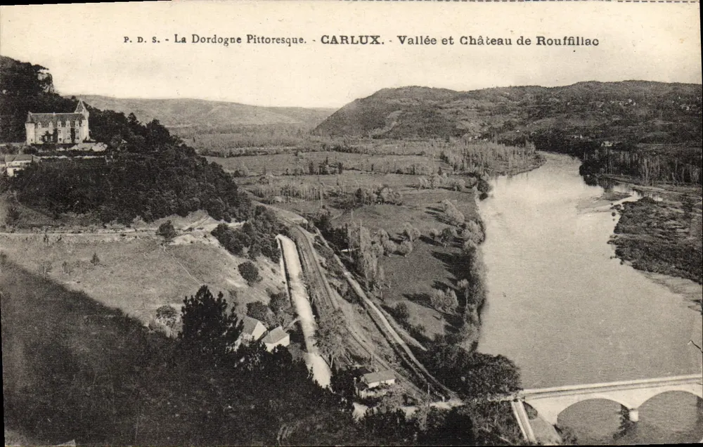 Vale e Castelo de Rouffillac — Carlux — A Dordogne Pitoresca - Frente