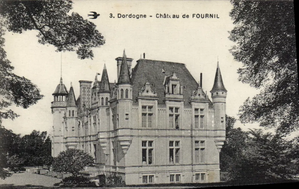 Castelo de Fournil — Dordogne — Editor: C. P. de la Bastie, n°3 - Frente