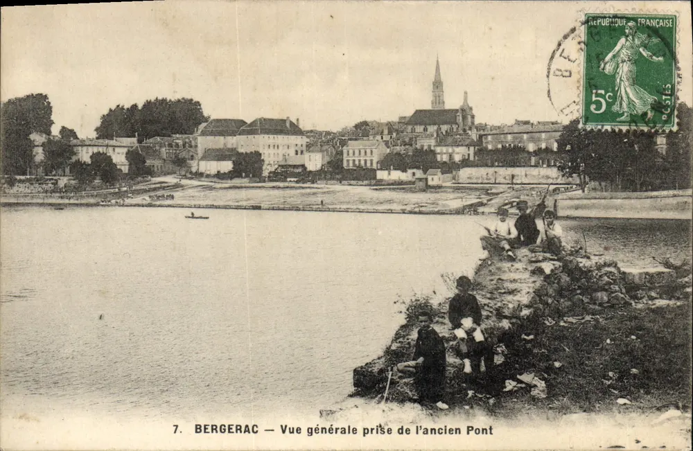 Bergerac — Allgemeiner Blick vom alten Brücke — unbekannter Verlag, Nr. 7 - Vorderseite