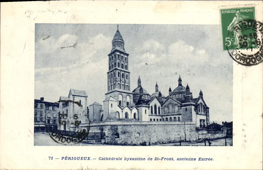 Périgueux — Byzantinische Kathedrale von St-Front, alte Eingang — Neue Galerien - Vorderseite