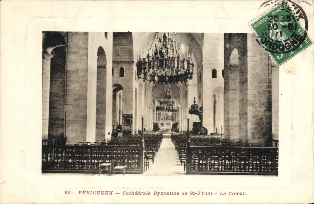 Périgueux — Byzantische Kathedrale von St-Front — Der Chor - Vorderseite