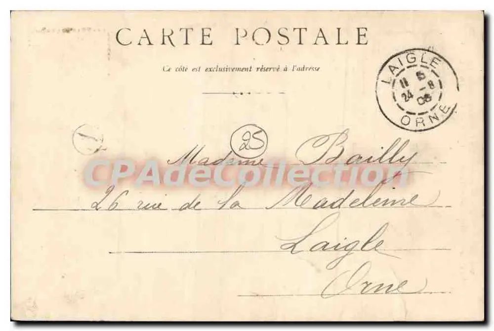 BESANÇON - Pátio Arqueológico de São João Batista — Fragmentos da Igreja de São João Batista e estátua da Virgem com o Menino — editor não identificado - Verso