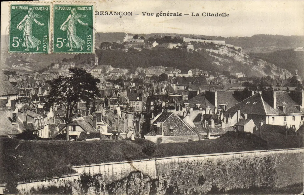 Besançon — Vista geral — A Cidadela — Editor Gallard-Prêtre, Besançon - Frente