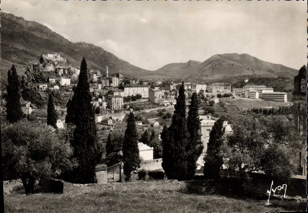 Corte (Corse) — Vue générale — Éditions d'Art YVON, Paris - Awers