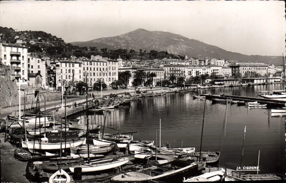 A Cigogne — Vista sobre o porto — Edit. « A Cigogne » - Frente