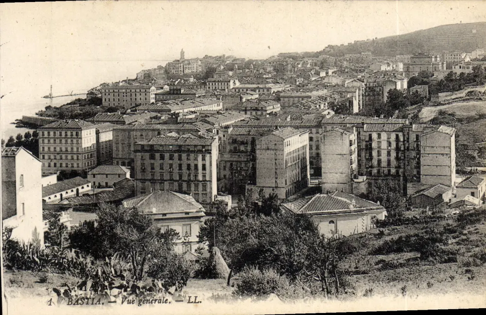 Bastia — Vista geral — LL. - Frente