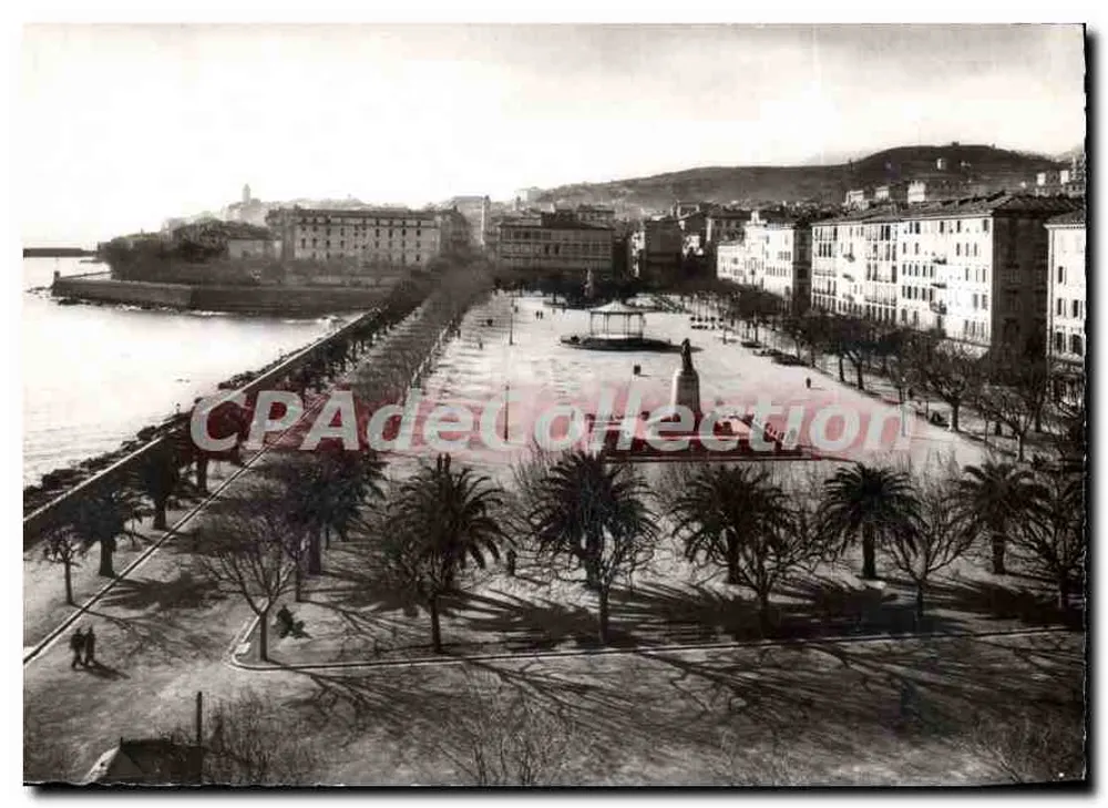 Place de la Concorde em Bastia — vista panorâmica — Real Photo, St. Nicolas - Frente