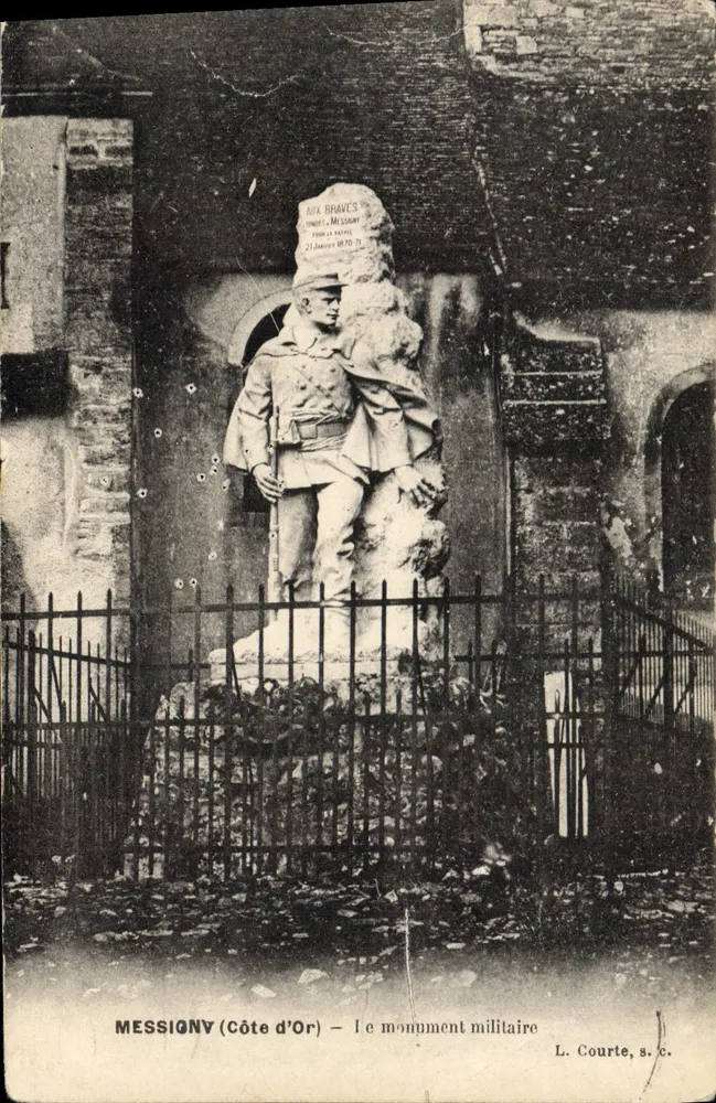 Missiony (Côte d'Or) — O monumento militar — L. Courte, s.c. - Frente