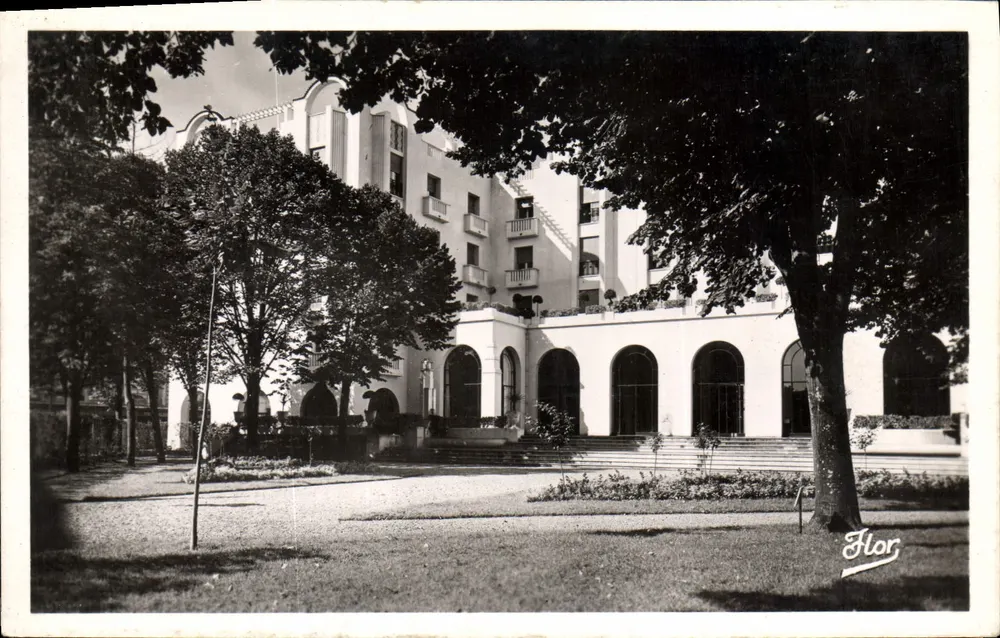 Dax (Landes) — Prächtiges Hotel und sein Park gesehen vom Cours de Verdun — Editions « Flor » - Vorderseite