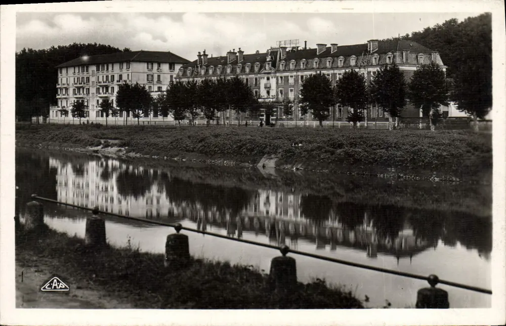 Dax - Estabelecimento Termal 'Les Baignots' — editor C.A.P. Paris, n° 25 - Frente