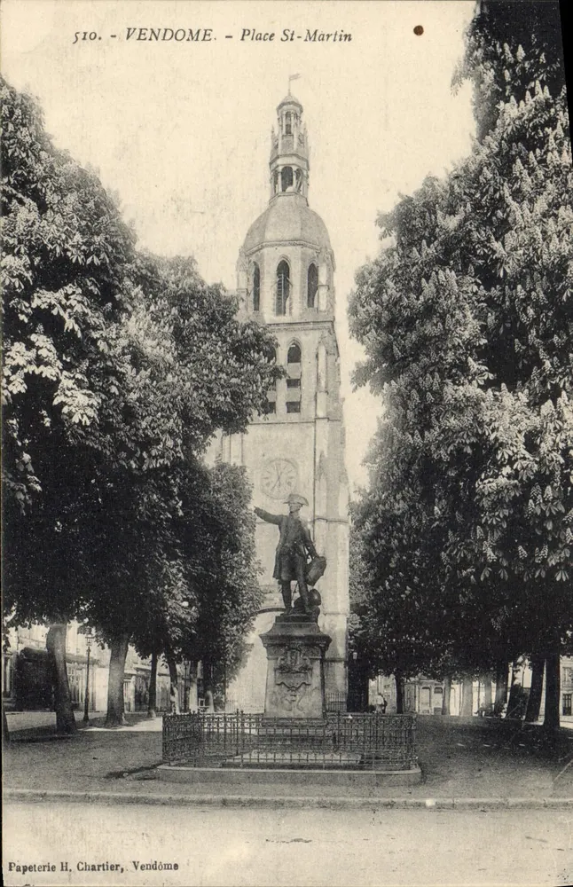 Vendôme - Praça St-Martin — editor Papeterie H. Chartier, n° 510 - Frente