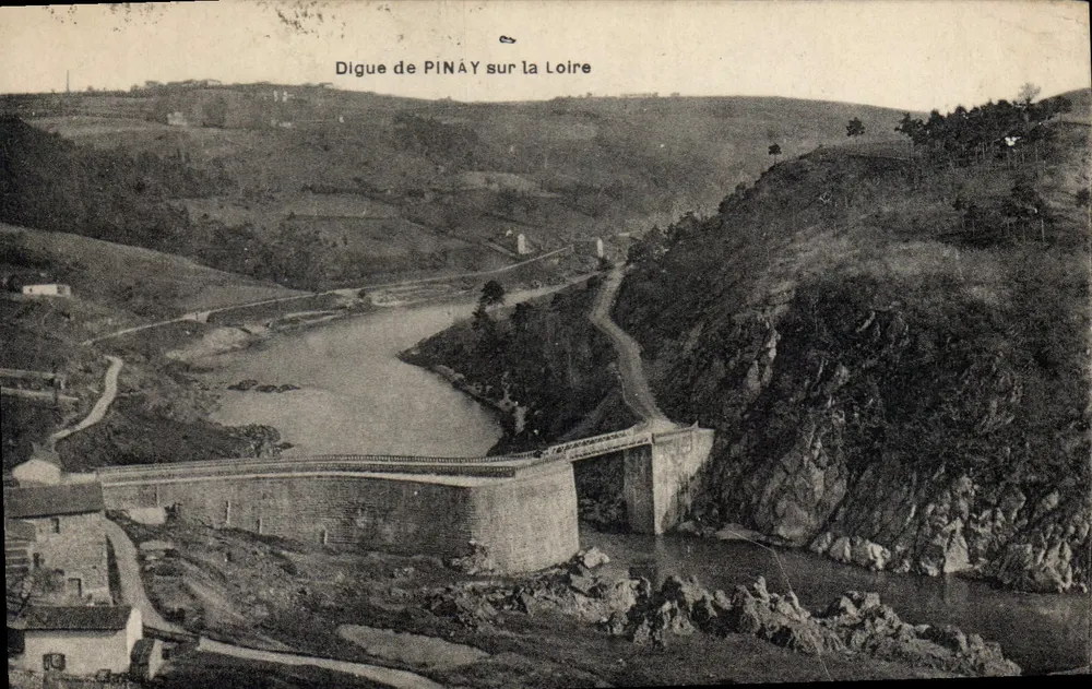 Digue de PINÂY sobre a Loire — vista do dique e do ponte — Éd. C. PRIEUR, Roanne - Frente
