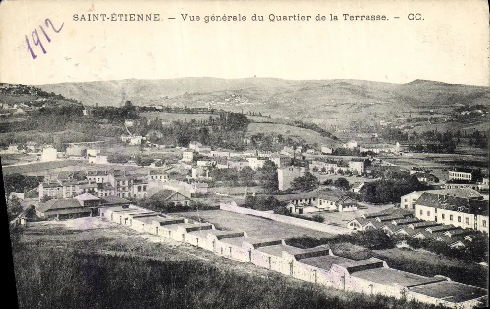 Saint-Étienne — Vista generale del Quartiere della Terrasse — CC. - Recto