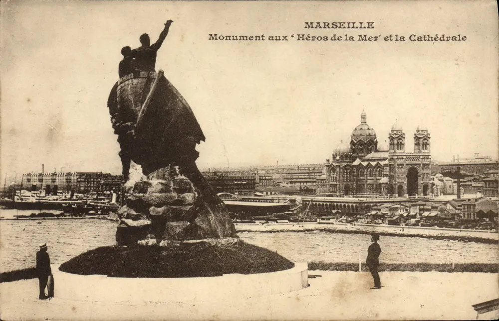 Marseille — Denkmal für die 'Helden des Meeres' und die Kathedrale — unbekannter Verlag - Vorderseite