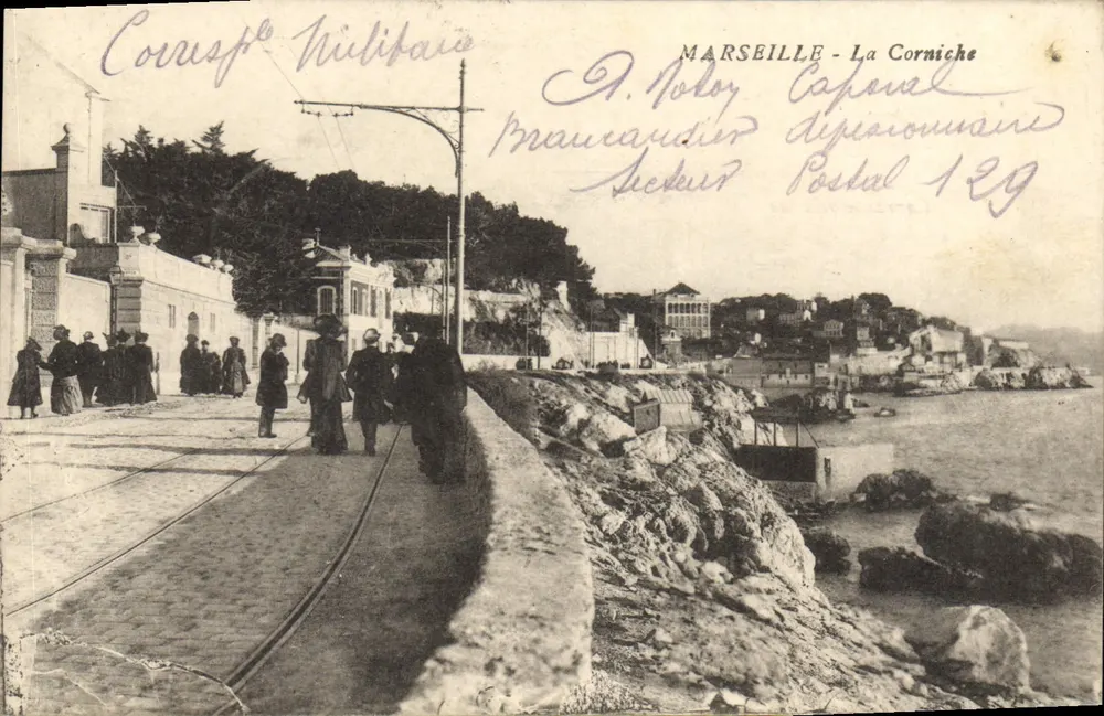 Marseille - A Corniche — vista da promenade com trêm — editor desconhecido - Frente