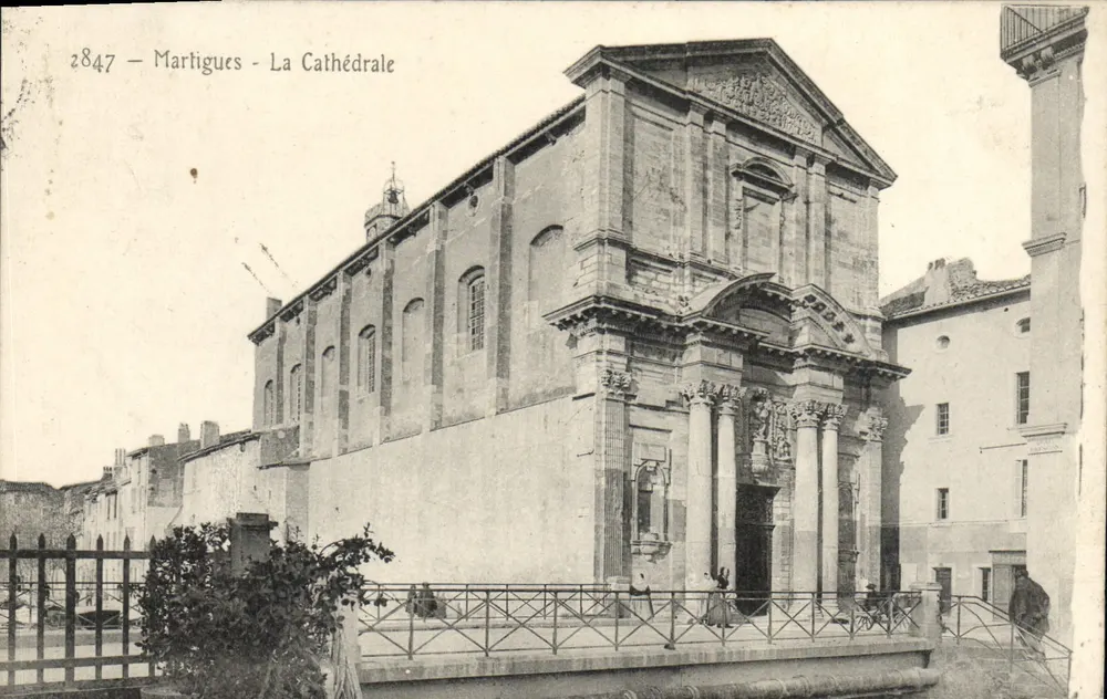 Martigues - A Catedral — editor desconhecido, n° 2847 - Frente