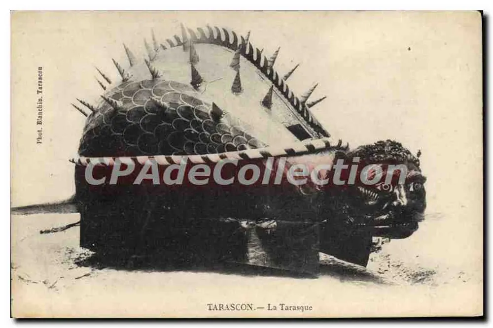 Tarascon — A Tarasque — Fot. Blanchin, Tarascon - Frente