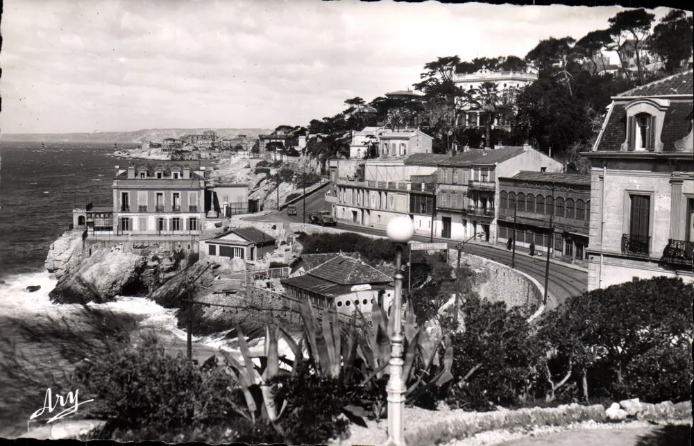 Promenade de la Corniche — Panorama aus der Reserve — Ary - Vorderseite