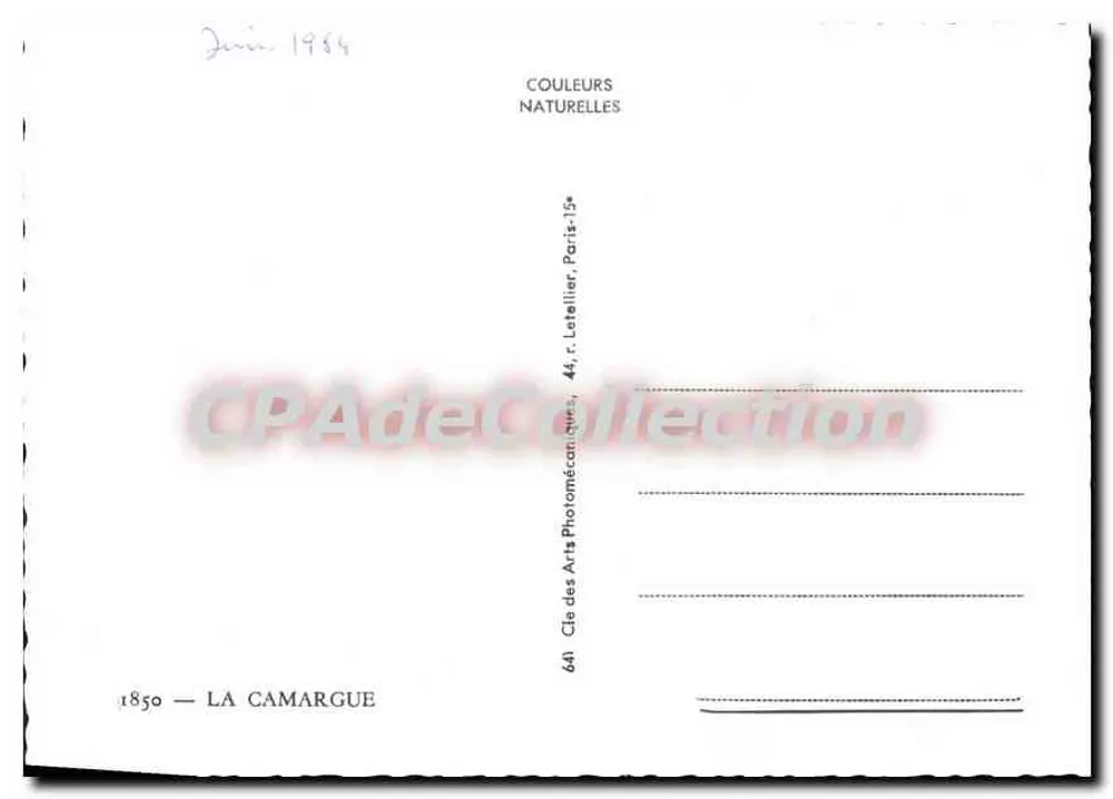 A Camargue — cartão postal ilustrado com fotos de paisagens e de uma mulher usando traje local — editado pela Cie des Arts Photographiques, Paris - Verso