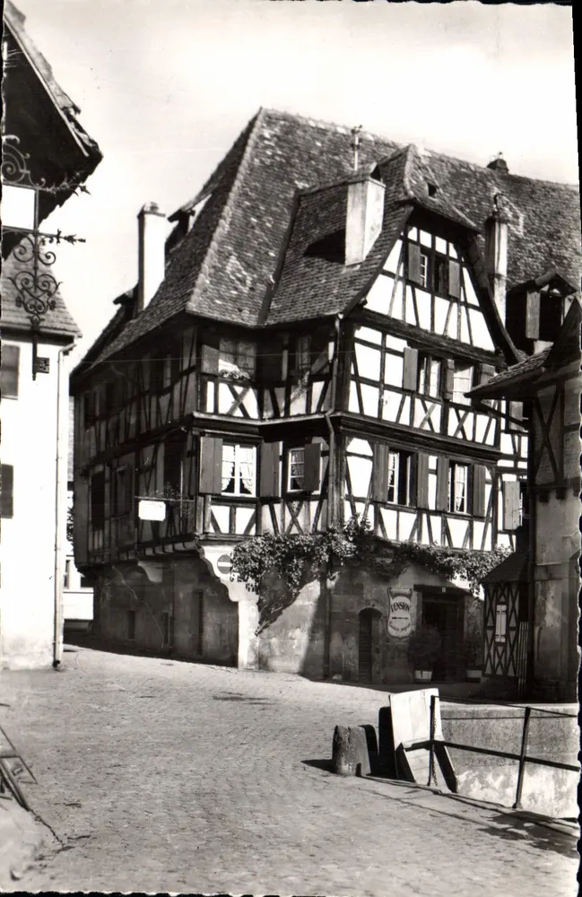 Obernai (Bas-Rhin) — Vieille Maison — Éditions X. Lachma & Cie, Strasbourg - Recto