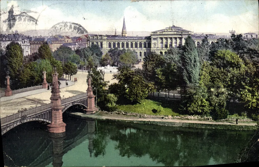 Estrasburgo — Ponte sobre o canal e edifício universitário — editor H. Gütz e n° de série 1 - Frente