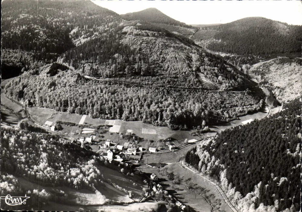 Grandfontaine (Bas-Rhin) — Panoramische Luftaufnahme — Aériennes Editions MACON - Vorderseite