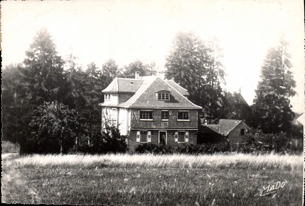 Landwirtschaftliche Anlage Tire-Lire — in der Nähe von Romanswiller (Bas-Rhin) — MADO - Vorderseite