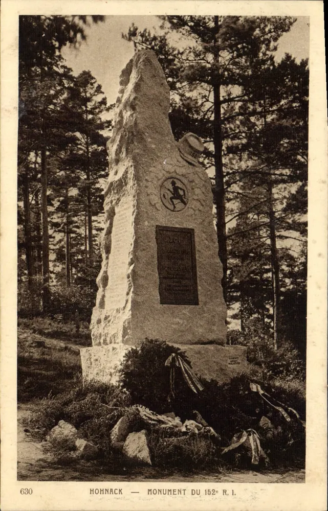 Hohnack — Monumento do 152º R.I. - Frente