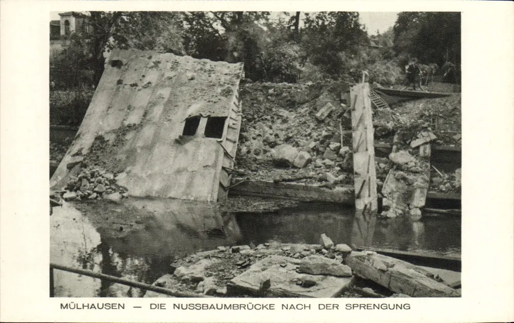 Mulhouse — Die Nussbaum-Brücke nach ihrer Zerstörung durch eine Explosion - Vorderseite