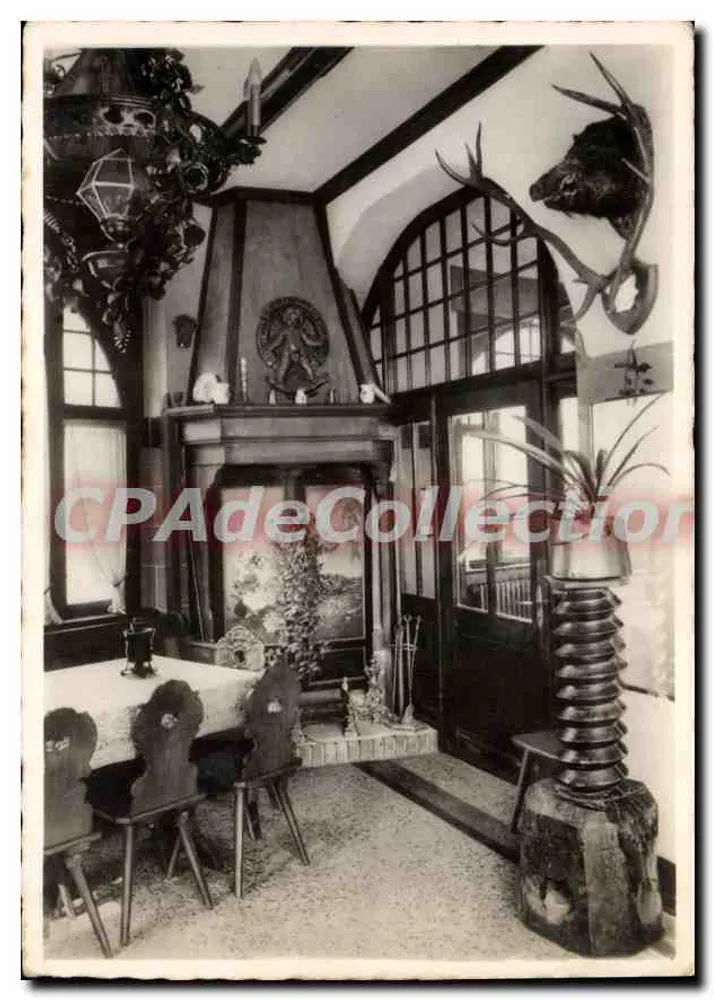 Innenraum eines Wohnzimmers — Touring-Hotel — Thannenkirch (Haut-Rhin) - Vorderseite