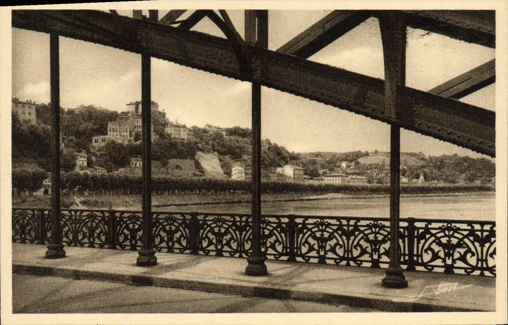 Ansicht der Promenade Herbouville in Lyon — Verlag H. Bost, Nancy - Vorderseite