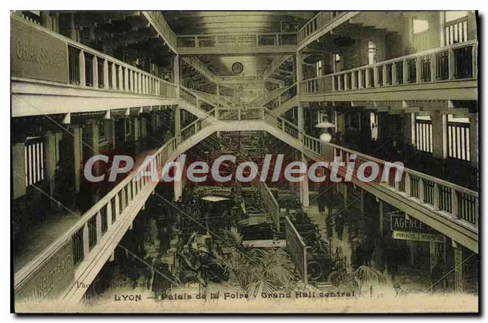Lyon — Palais de la Foire : Großer Hauptsaal — Photo Éditeur G. Bacher, Lyon - Vorderseite