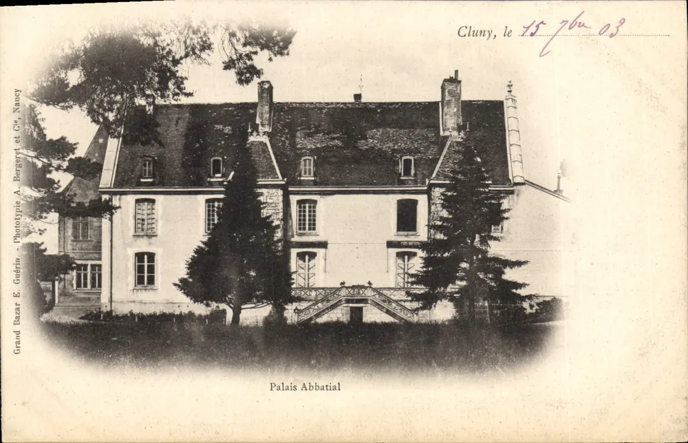 Cluny, o Palácio Abbatial — Fototipia E. Guérin, Nancy, número de série não visível - Frente
