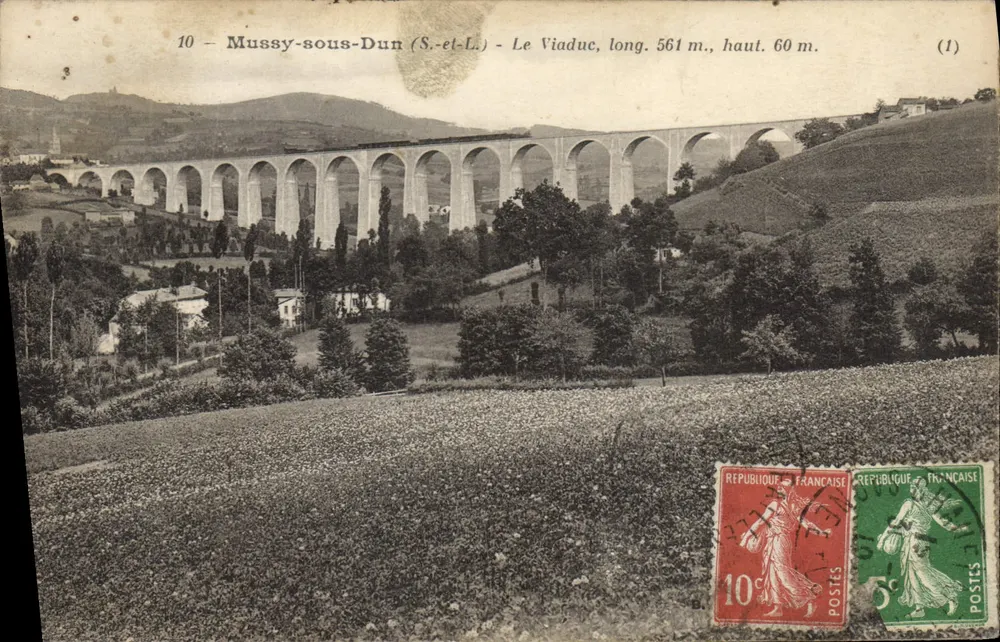 Mussy-sous-Dun (S.-et-L.) — Le Viaduc, long. 561 m., haut. 60 m. - Frente