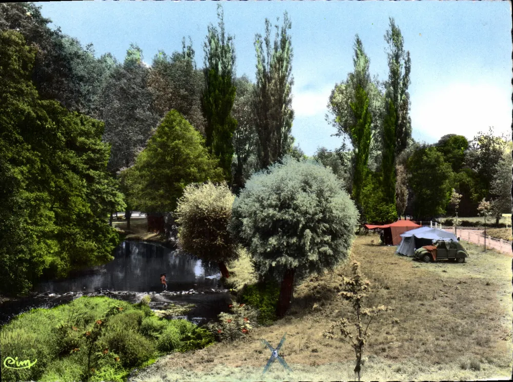 Cormatin (S.-et-L.) — Le Camping au bord de la Grosne — Combiér - Recto