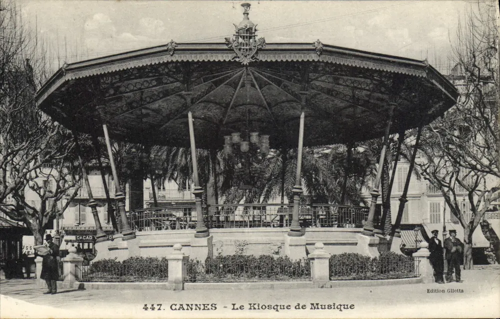 CANNES - Kioszek muzyczny — Wydawnictwo Gilletta, nr 447 - Awers