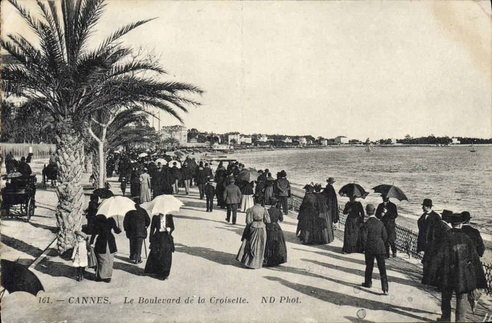 CANNES — O Boulevard de la Croisette — ND Fot. n°161 - Frente