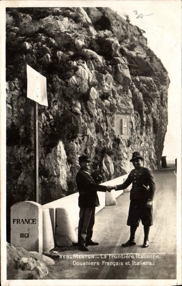 Menton - Die italienische Grenze — französische und italienische Zollbeamte — unbekannter Verlag, Nr. 359 - Vorderseite