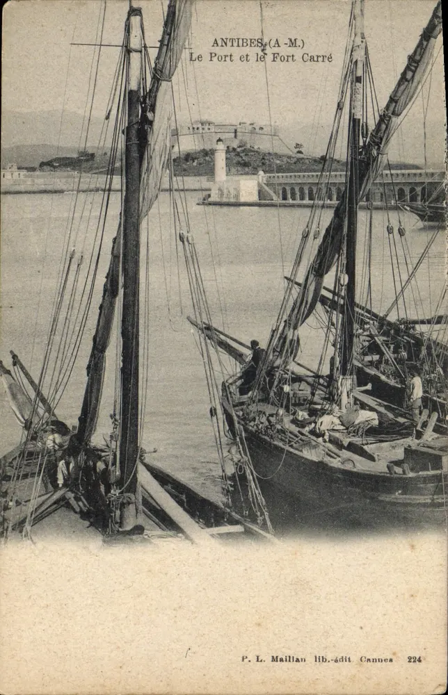 Antibes (A-M.) — Der Hafen und das Fort Carré — P. L. Maillan lib.-édit. Cannes 224 - Vorderseite