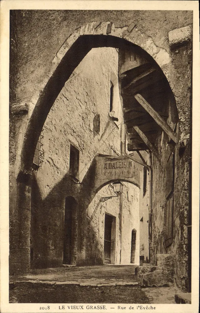 O Velho Grasse — Rua do Bispo — Adaleison Coup d'œil - Frente